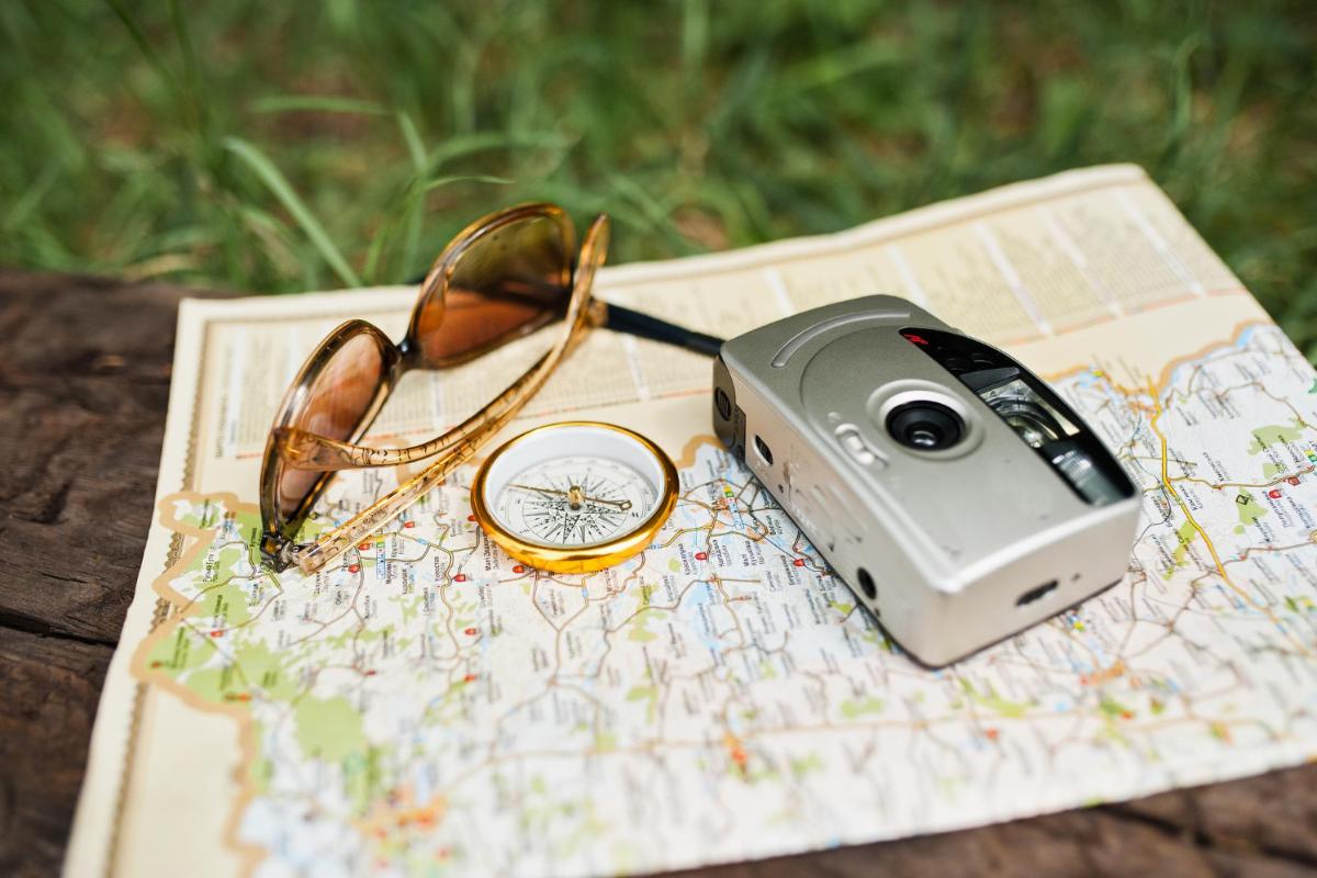 What to Pack and What to Leave at Home on Your Airboat Tour in Orlando