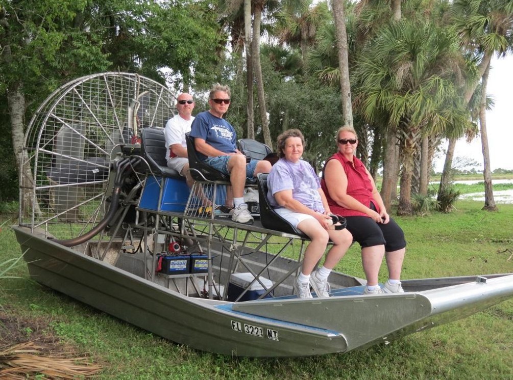 What to Wear (and Bring) on an Orlando Airboat Ride So You Actually Enjoy It