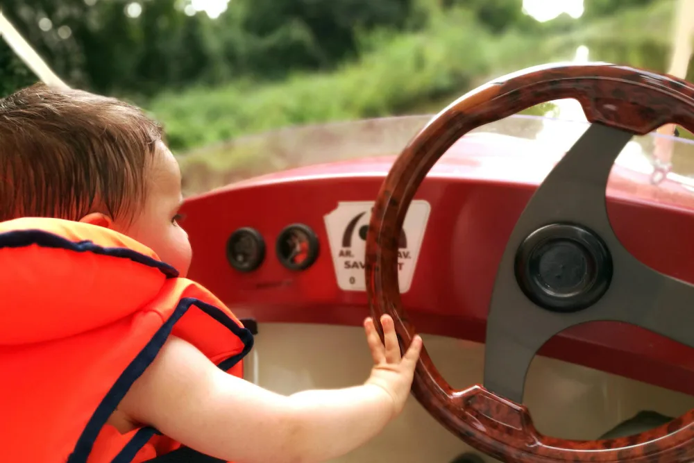 Why Airboat Adventures Make Perfect Educational Field Trips